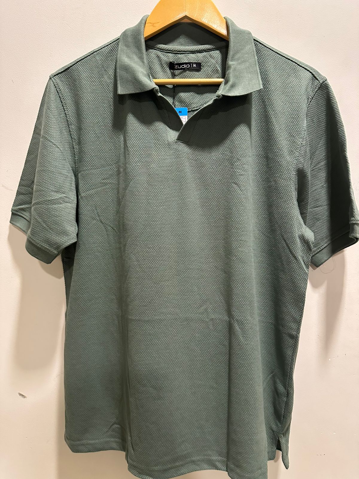 #2518 Men's T-Shirt